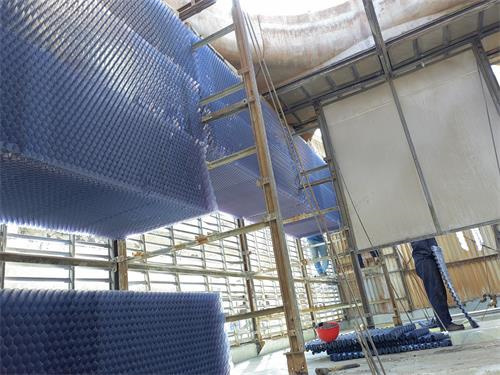 玻璃鋼冷卻塔面板廣東康明廠家供應(yīng),玻璃鋼冷卻塔裂縫修復(fù)