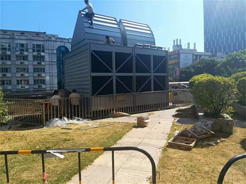 深圳閉式冷卻塔如何解決水分布問題(深圳閉式冷卻塔原理)